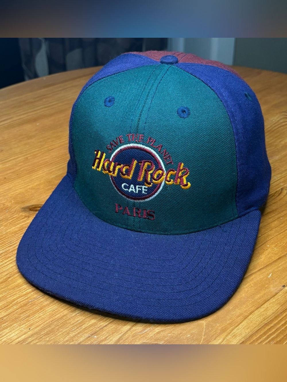 Vintage 90’s Hard Rock Cafe Paris Colour Block SnapBack Hat OSFA EUC